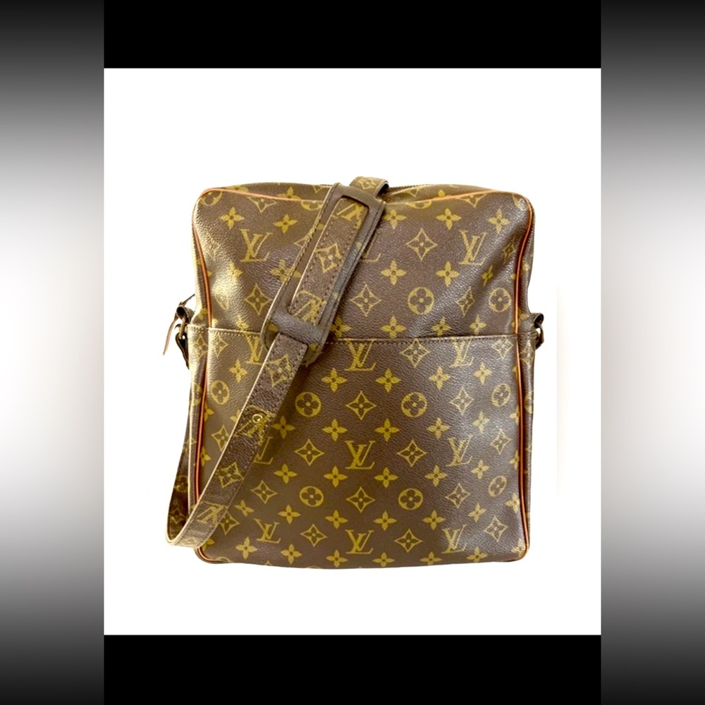 Louis Vuitton Marceau messenger Bag